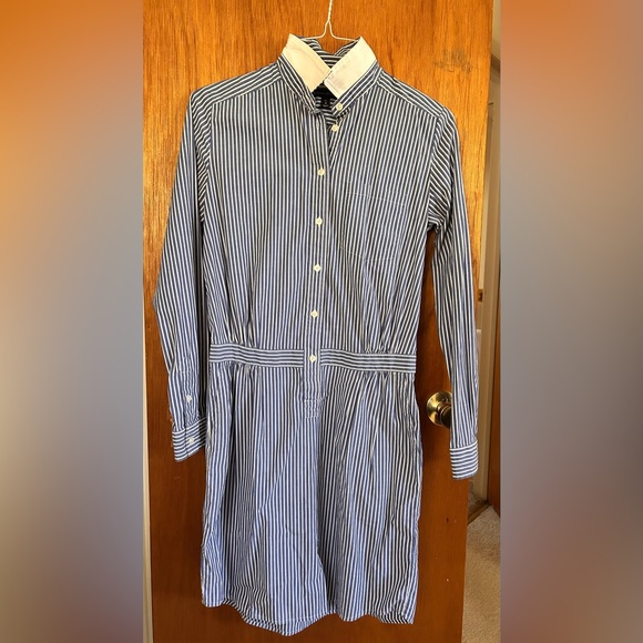 Banana Republic Dresses & Skirts - BANANA REPUBLIC Striped blue/white shirt dress